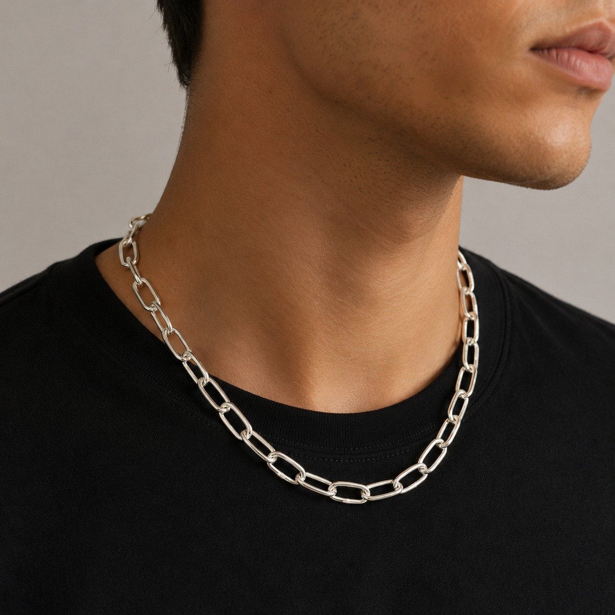 Elegant Paperclip Link Silver Chain - Image 3